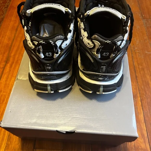 Balenciaga Runners